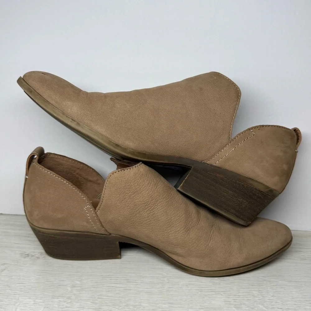 Frye Tan Leather Rowen Slip On Bootie Pointed Toe Ankle Boot 3475041 Size 8.5M